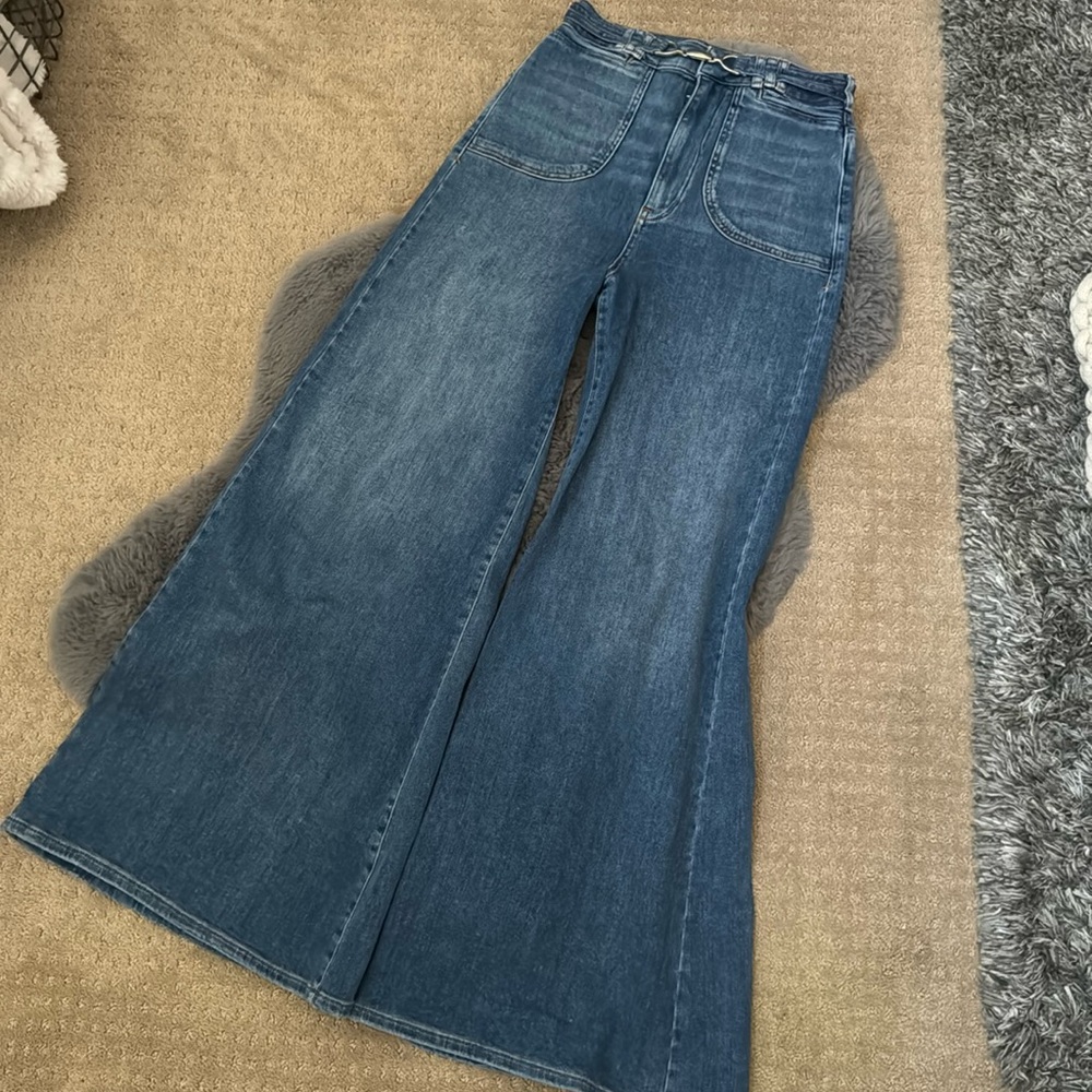 Pilcro high rise uptown wide leg jeans